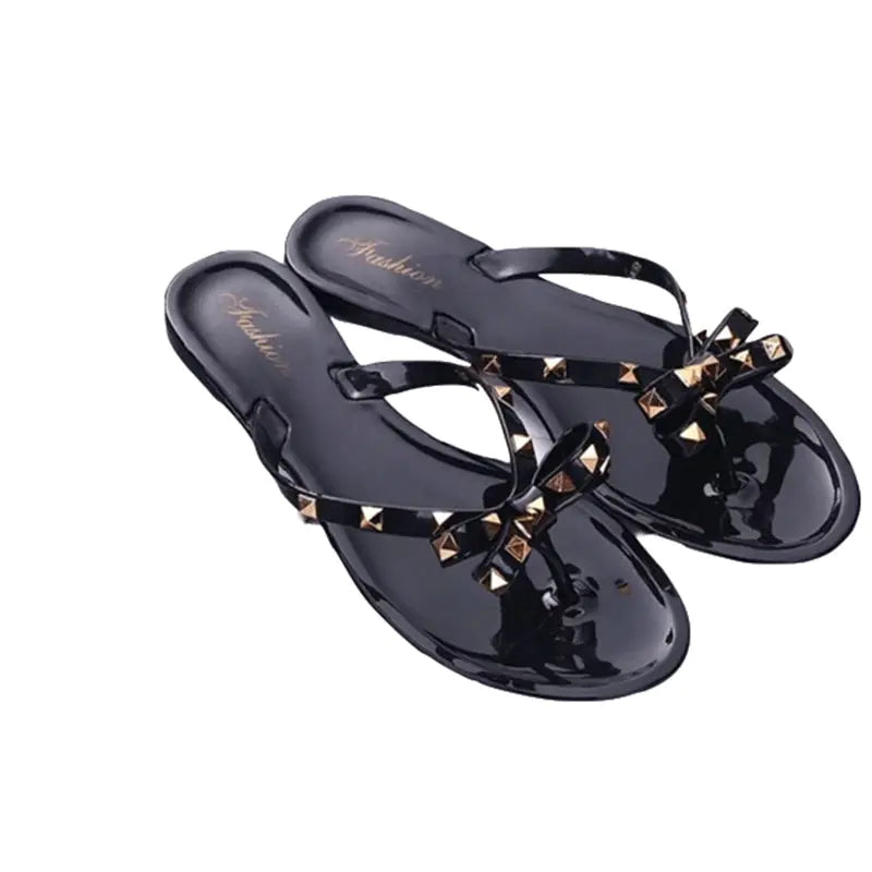 Strandsandalen und Pantoletten für Damen