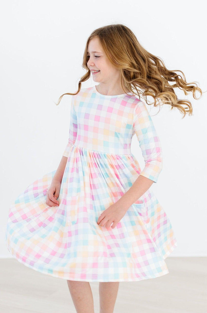 Pastellkariertes 3/4-Arm-Drehkleid mit Taschen